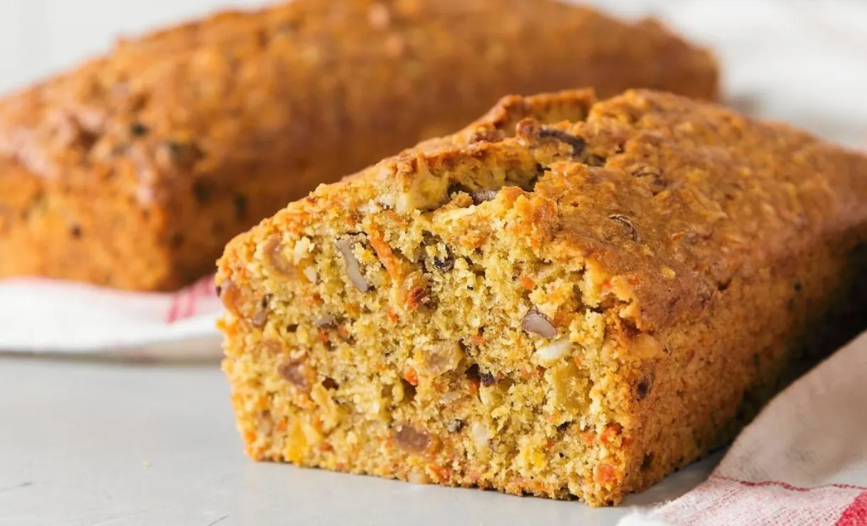 Bolo de Cenoura Low Carb: A Delícia Saudável que Conquistou a Internet