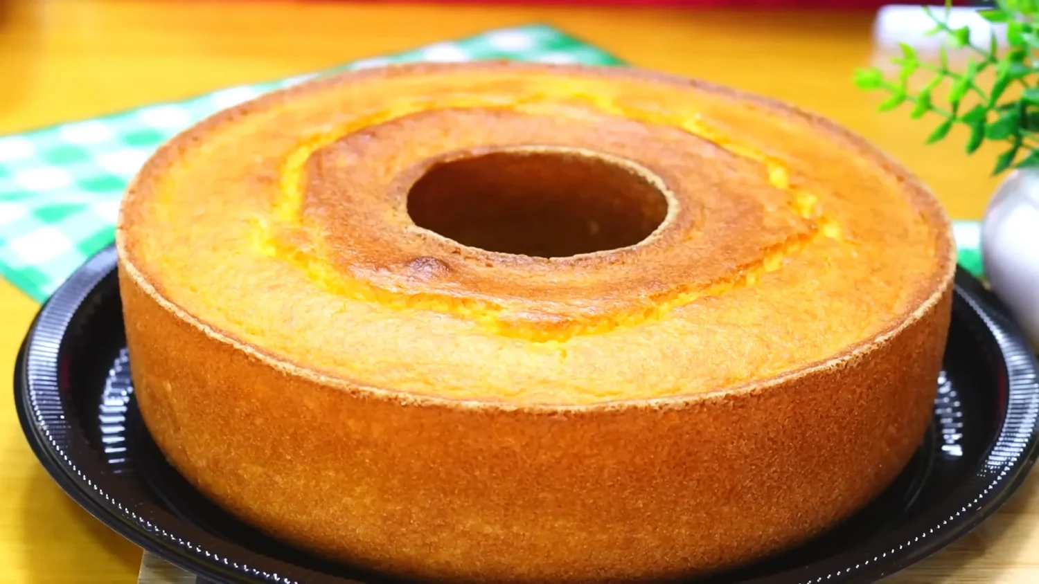 Bolo de Fubá Cozido Super Fofinho e Molhadinho Sem Trigo e Não Esfarela