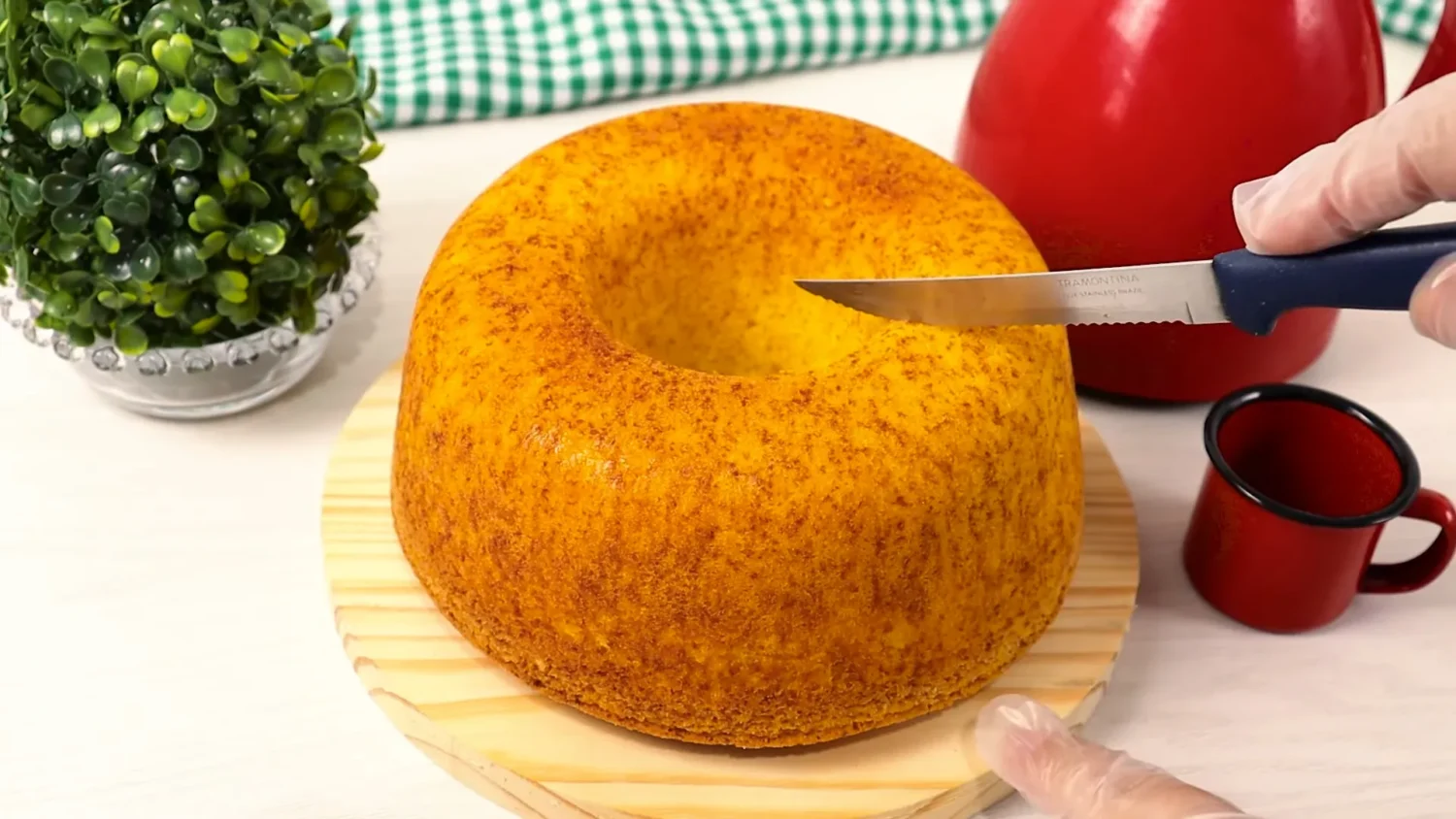 Modo de Preparo da Receita de Bolo de Fubá com Coco
