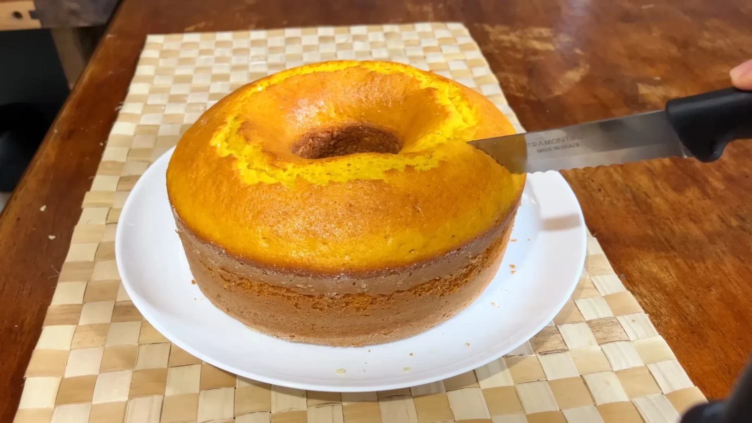 Modo de Preparo do Bolo de Cenoura Fofinho de Forma Simples e Rápida