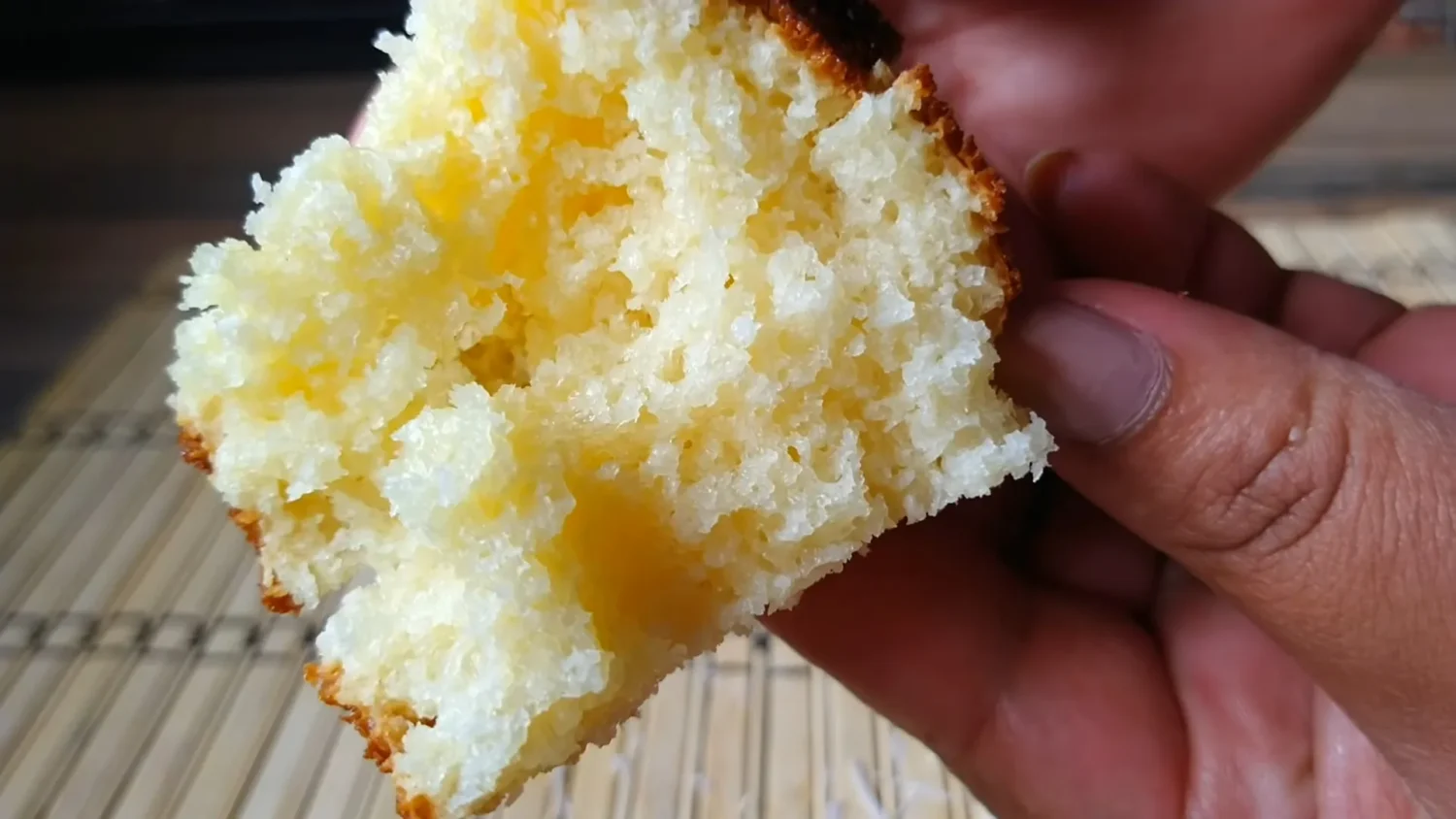 Modo de Preparo do Bolo de Coco Sem Farinha de Trigo e Sem Óleo