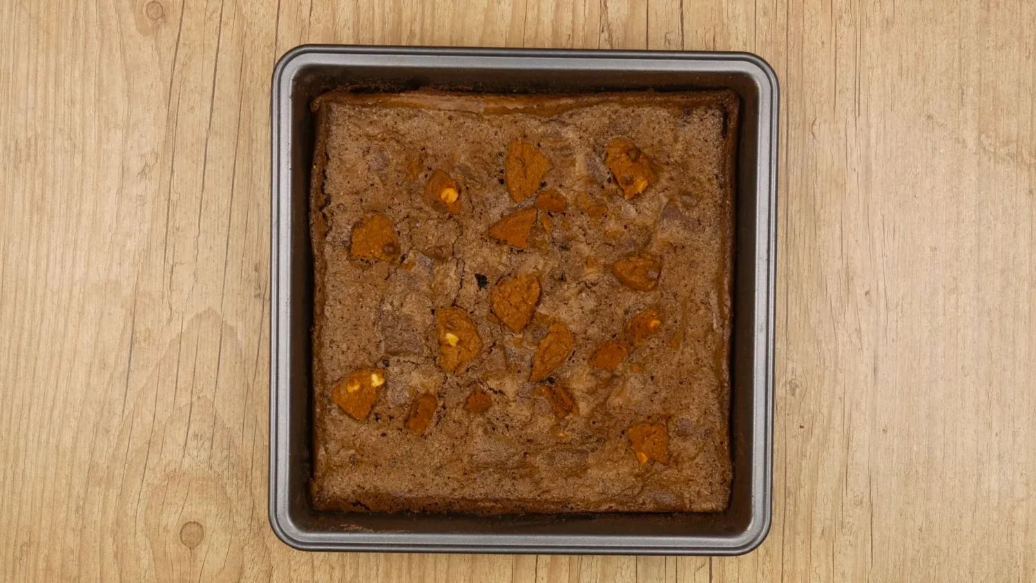Ingredientes Simples para o Brownie de Nescau com Cookies