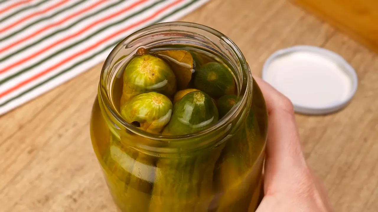 Passo a Passo para Preparar os Picles de Pepino