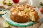 Bolo de maçã surpreendente que todo mundo adora no lanche da tarde