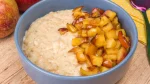 Aprenda a Fazer Mingau de Aveia com Maçã Caramelizada