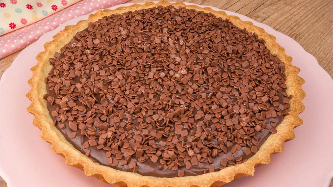 Sabor de Infância: Como Fazer a Melhor Torta de Brigadeiro em Casa