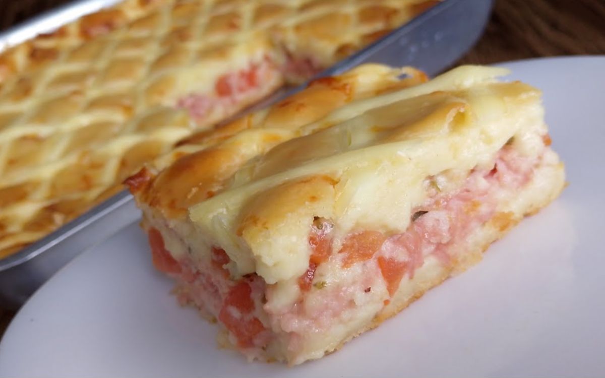 Torta de Presunto e Queijo: de Liquidificador, pronta em poucos passos