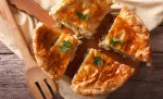 A Melhor Torta de Frango que Você Já Comeu: Simples, Saborosa e Inesquecível