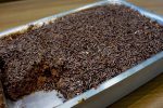 Aprenda a fazer uma deliciosa nega maluca cremosa no liquidificador