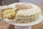 Sensacional receita de bolo de cocada cremosa engana olhos criticos